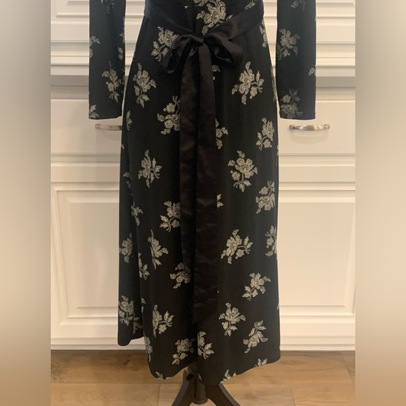 MICHAEL Michael Kors V-neck Tie Belt Midi Dress Black Cream Floral Size Medium - Picture 10 of 16